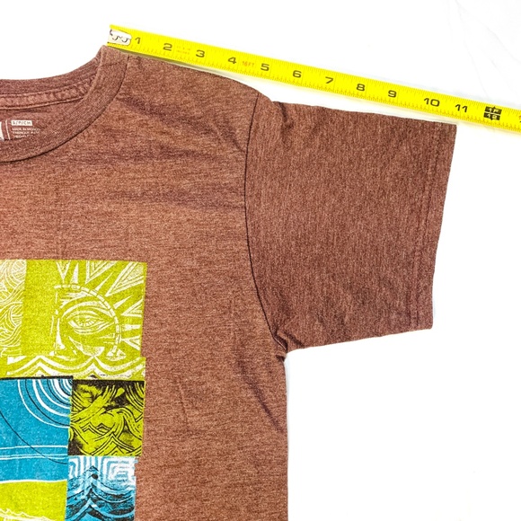 Lot of 2 Quicksilver Men's T-Shirts Size Small - Picture 9 of 10